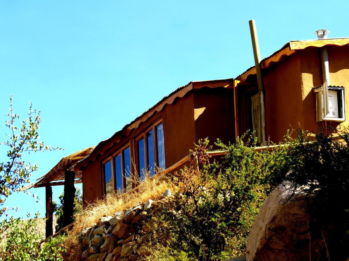 Alojamento Refugio El Colorado De Cochiguaz